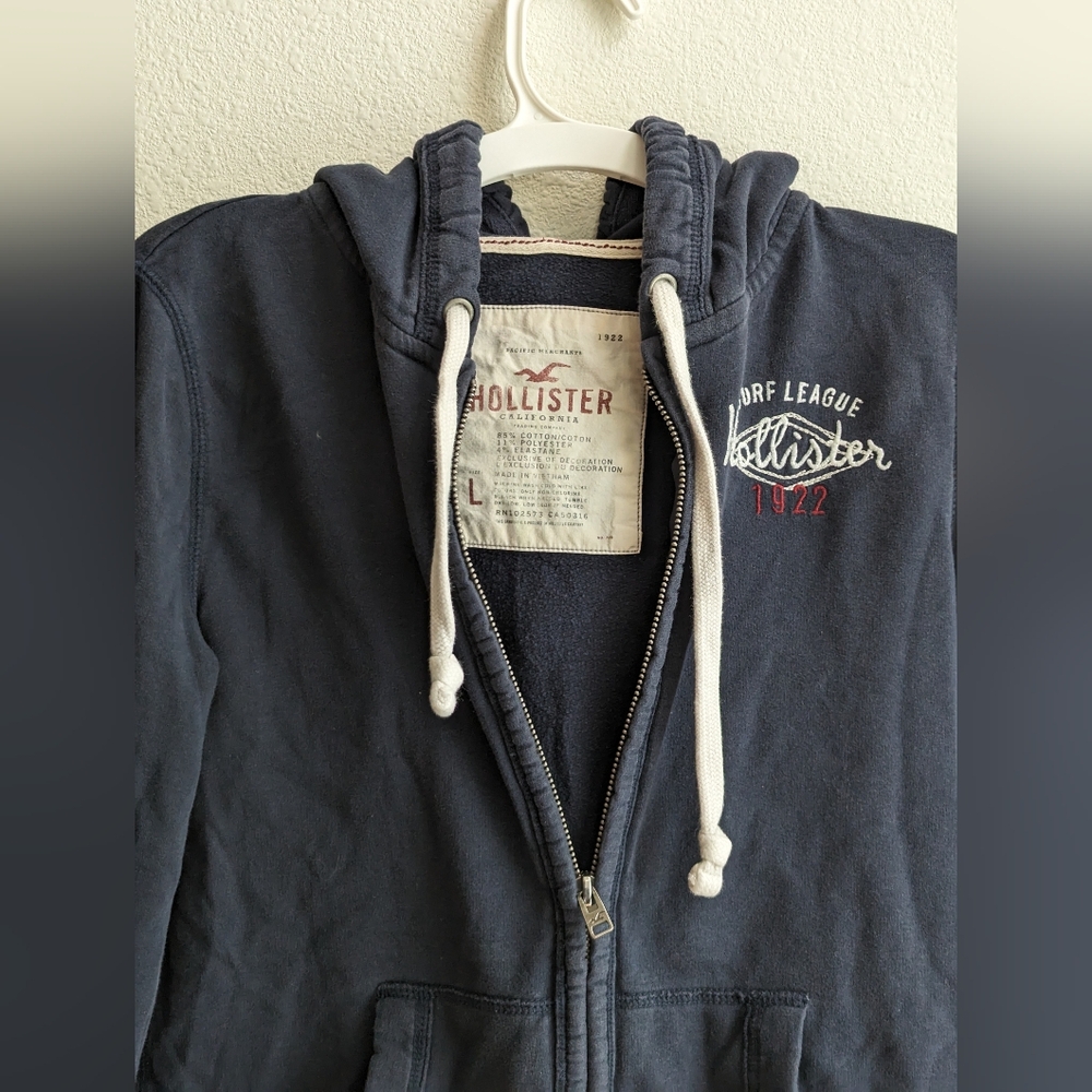 Vintage Hollister Blue Zip-Up Sweater with Logo